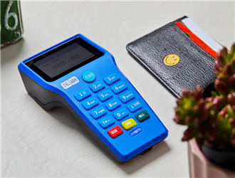 用pos機刷錢手續費給誰？
